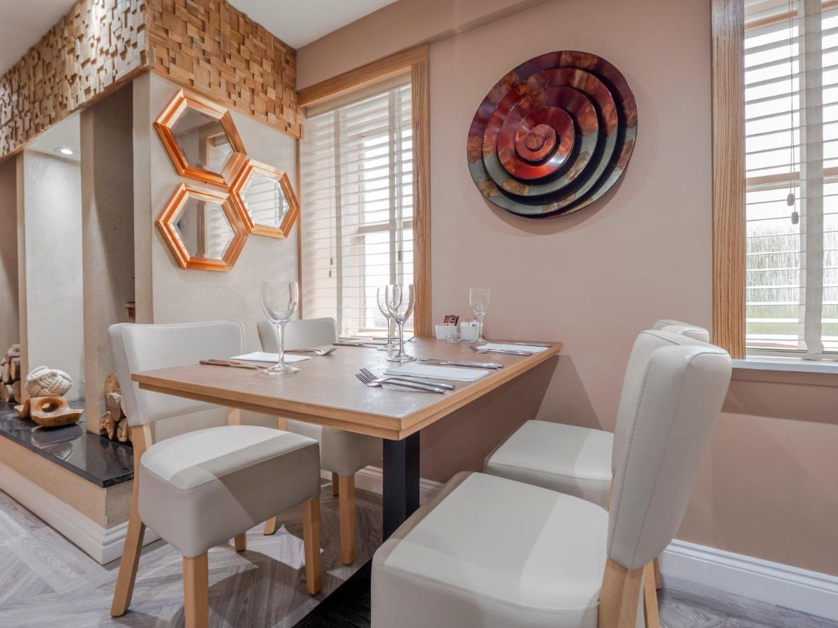 Blackbull Hotel Tarbolton Экстерьер фото