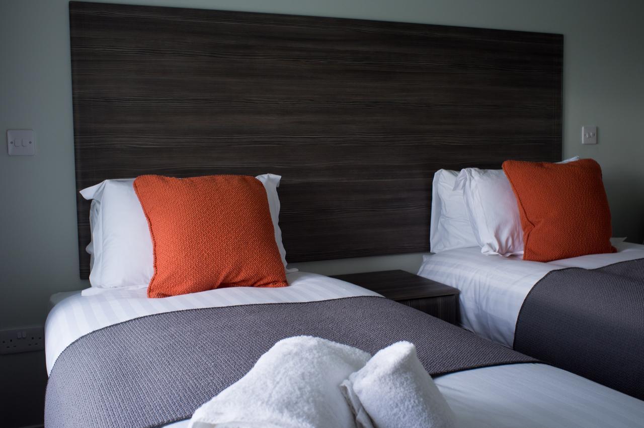 Blackbull Hotel Tarbolton Экстерьер фото